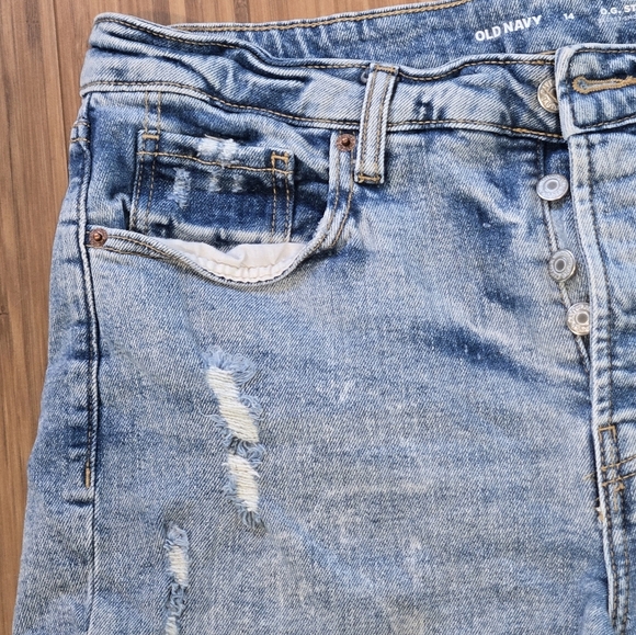 NWOT Old Navy High-Rise Denim Shorts - Picture 3 of 7